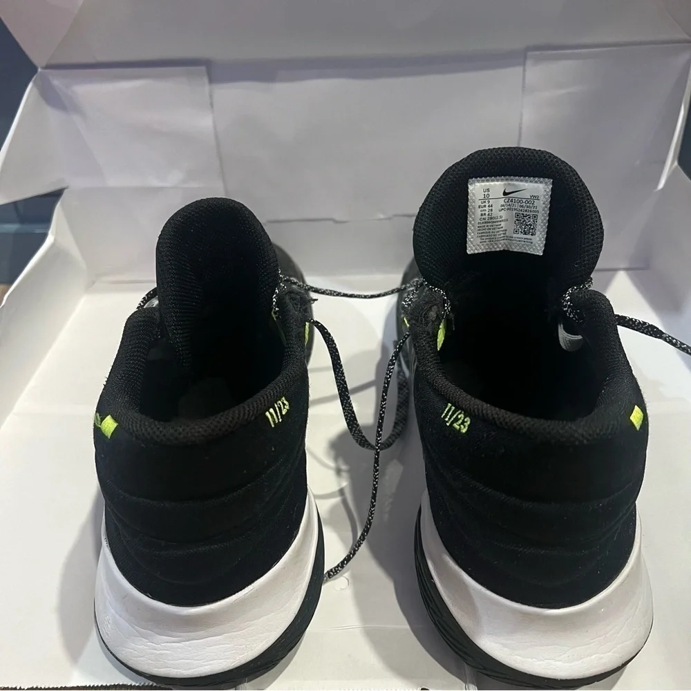 Nike Kyrie Flytrap 5 Black Cool Grey Basketball Sneakers Size 10